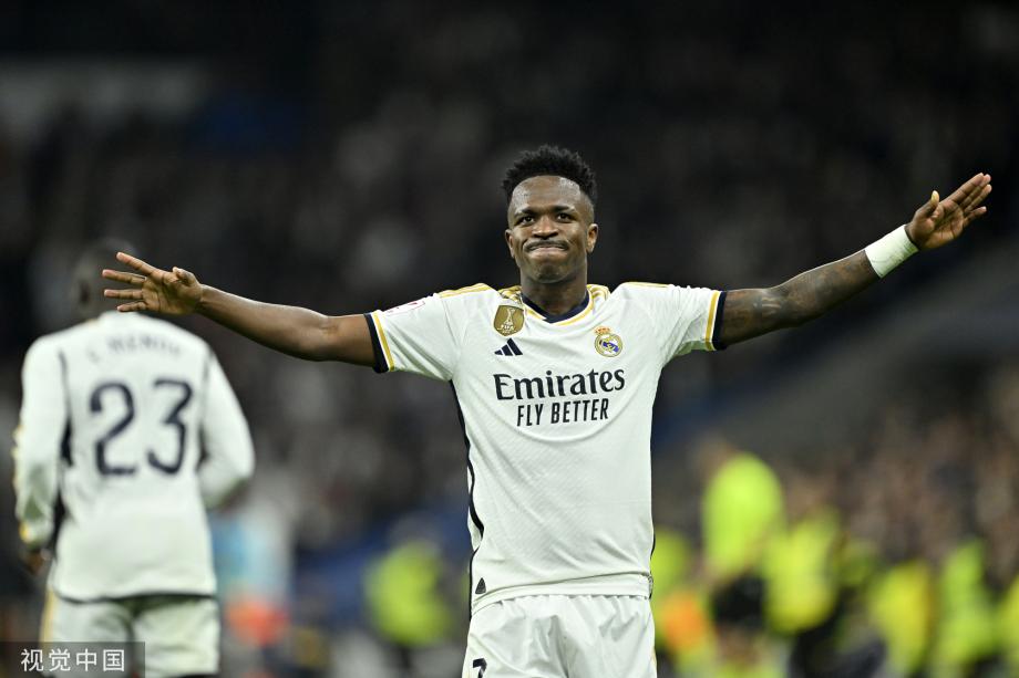 球隊朝著正 球隊朝著正